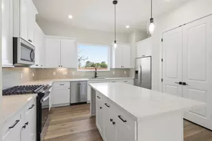 9405 Hammerly Blvd, Houston, TX 77080 - Photo 14