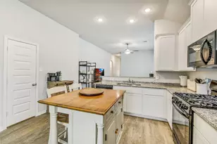 1183 Bluebonnet Trl, Bellville, TX 77418 - Photo 14