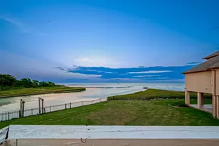 510 Surf Oaks Dr, Seabrook, TX 77586 - Photo 4