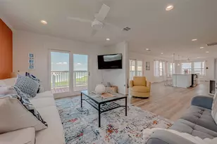 510 Surf Oaks Dr, Seabrook, TX 77586 - Photo 10