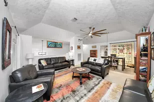 1408 N Pine Orchard Dr, Pearland, TX 77581 - Photo 26
