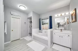 1408 N Pine Orchard Dr, Pearland, TX 77581 - Photo 22