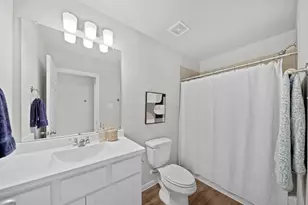 13419 Lucky Bill Ln, Houston, TX 77048 - Photo 10