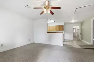 5622 W 43rd St, Houston, TX 77092 - Photo 4