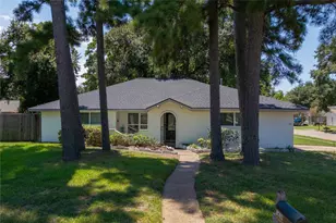 8702 Landwood Dr, Houston, TX 77040 - Photo 1