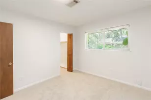 8702 Landwood Dr, Houston, TX 77040 - Photo 14