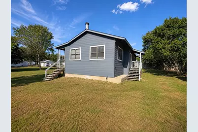 1036 15th Street, Hempstead, TX 77445 - Photo 2
