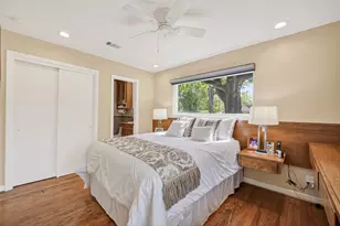 11230 Huggins Dr, Houston, TX 77035 - Photo 28