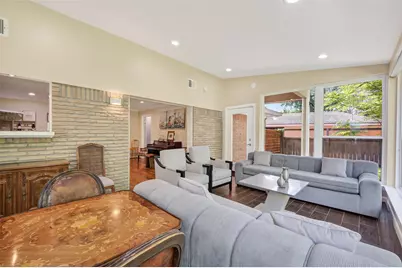 11230 Huggins Drive, Houston, TX 77035 - Photo 22