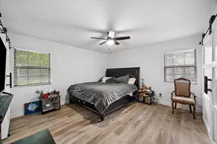 8510 Western Dr, Houston, TX 77055 - Photo 8