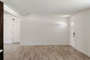 8510 Western Dr, Houston, TX 77055 - Photo 10
