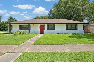 8510 Western Dr, Houston, TX 77055 - Photo 1