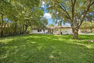 8510 Western Dr, Houston, TX 77055 - Photo 2