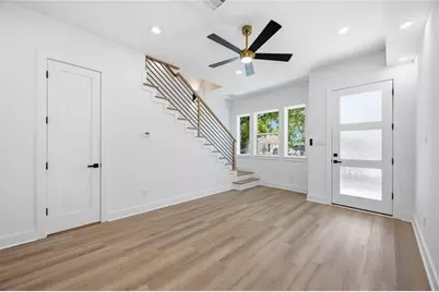 4649 Clover Street #A/B, Houston, TX 77051 - Photo 4