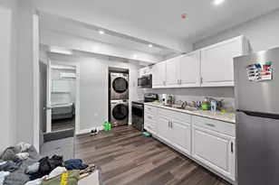 609 Sealy St, Galveston, TX 77550 - Photo 4