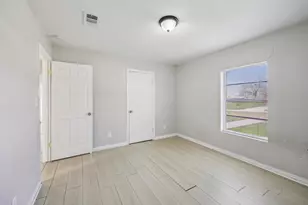 4132 Patricia St, Haltom City, TX 76117 - Photo 26