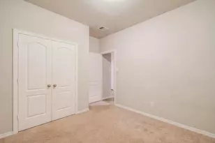 931 Cobalt Crest Ln, Houston, TX 77336 - Photo 10