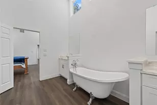 3211 Cochran St, Houston, TX 77009 - Photo 14