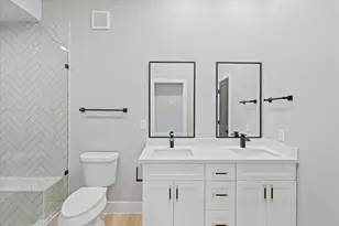 7349 Sandle St, Houston, TX 77088 - Photo 32