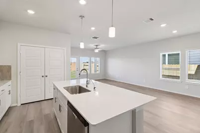29030 Farmhouse Estates Drive, Waller, TX 77484 - Photo 10