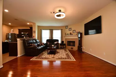 7110 Anaquitas Creek Court, Richmond, TX 77407 - Photo 6