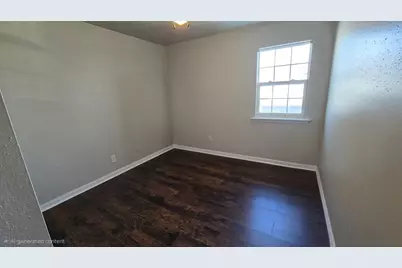 11807 Algonquin Drive, Houston, TX 77089 - Photo 4