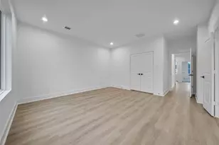 7620 Inwood Hls Ln, Houston, TX 77088 - Photo 18