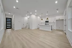 7620 Inwood Hls Ln, Houston, TX 77088 - Photo 4