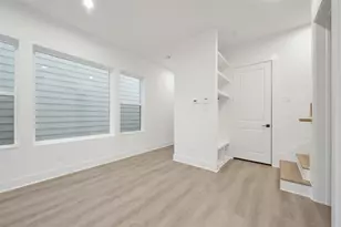 7620 Inwood Hls Ln, Houston, TX 77088 - Photo 14