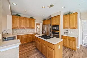 9306 Lochflora Dr, Spring, TX 77379 - Photo 14