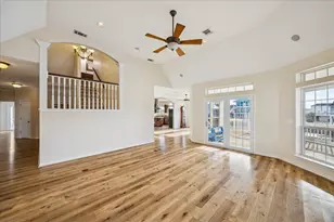 22621 Bay Point Dr, Galveston, TX 77554 - Photo 18