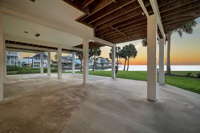 22621 Bay Point Drive, Galveston, TX 77554 - Photo 36