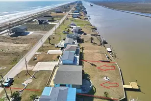 2061 County Rd 230, Sargent, TX 77414 - Photo 32