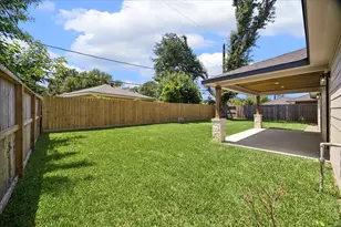 1827 Millwood Dr, Houston, TX 77008 - Photo 30