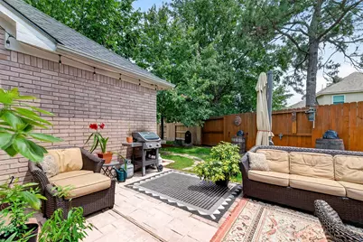 9507 Bending Willow Lane, Houston, TX 77064 - Photo 32