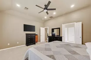 9507 Bending Willow Ln, Houston, TX 77064 - Photo 20