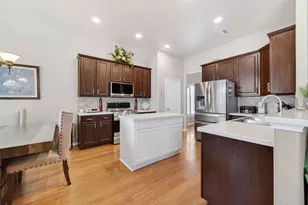 9507 Bending Willow Ln, Houston, TX 77064 - Photo 10