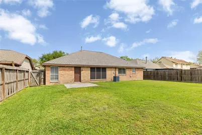 1818 Wildwood Drive, Deer Park, TX 77536 - Photo 24