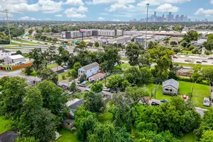 0 E 31st St, Houston, TX 77022 - Photo 1