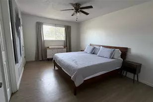 3812 Laura Leigh Dr, Friendswood, TX 77546 - Photo 14