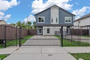 2202 Lynnfield St, Houston, TX 77093 - Photo 2