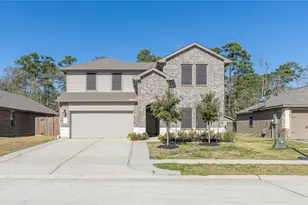 430 Kickapoo Dr, Anahuac, TX 77514 - Photo 2