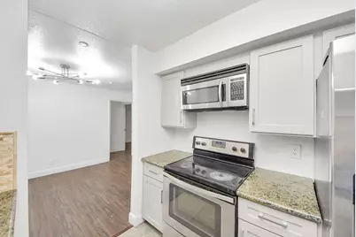 9700 Leawood Boulevard #1214, Houston, TX 77099 - Photo 14