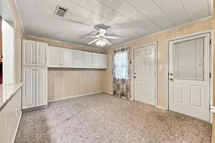 5909 Sheffield Terrace Ln, Bryan, TX 77802 - Photo 8