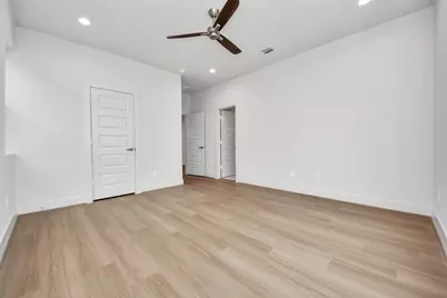 13105 Moncloa Drive, Houston, TX 77047 - Photo 16