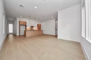 13105 Moncloa Dr, Houston, TX 77047 - Photo 10