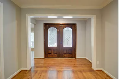 5604 Whitehaven Street, Bellaire, TX 77401 - Photo 4