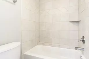 8020 Braesmain Dr, Houston, TX 77025 - Photo 12