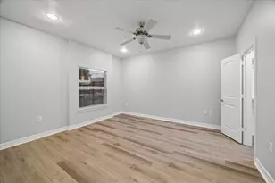 3501 Chenevert St, Houston, TX 77004 - Photo 10