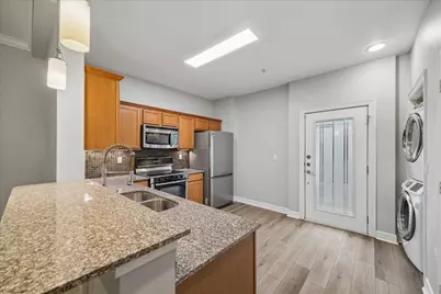 3501 Chenevert Street #7, Houston, TX 77004 - Photo 6